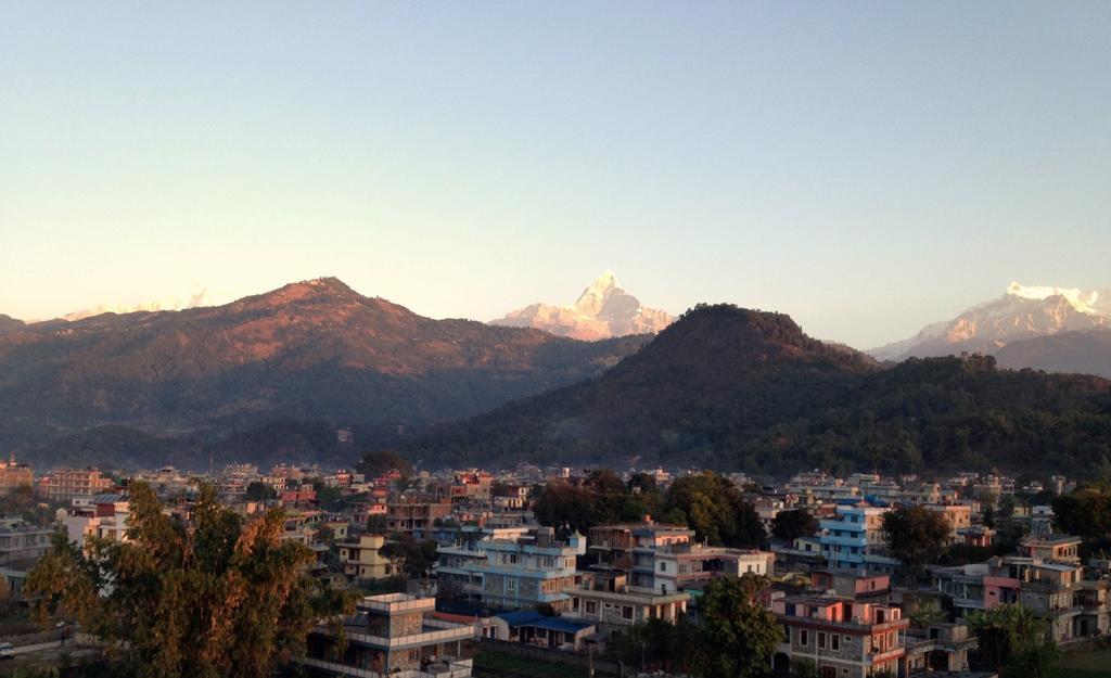 Hotel Tara Pokhara Eksteriør billede
