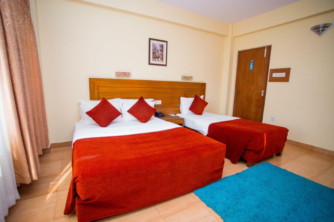 Hotel Tara Pokhara Eksteriør billede